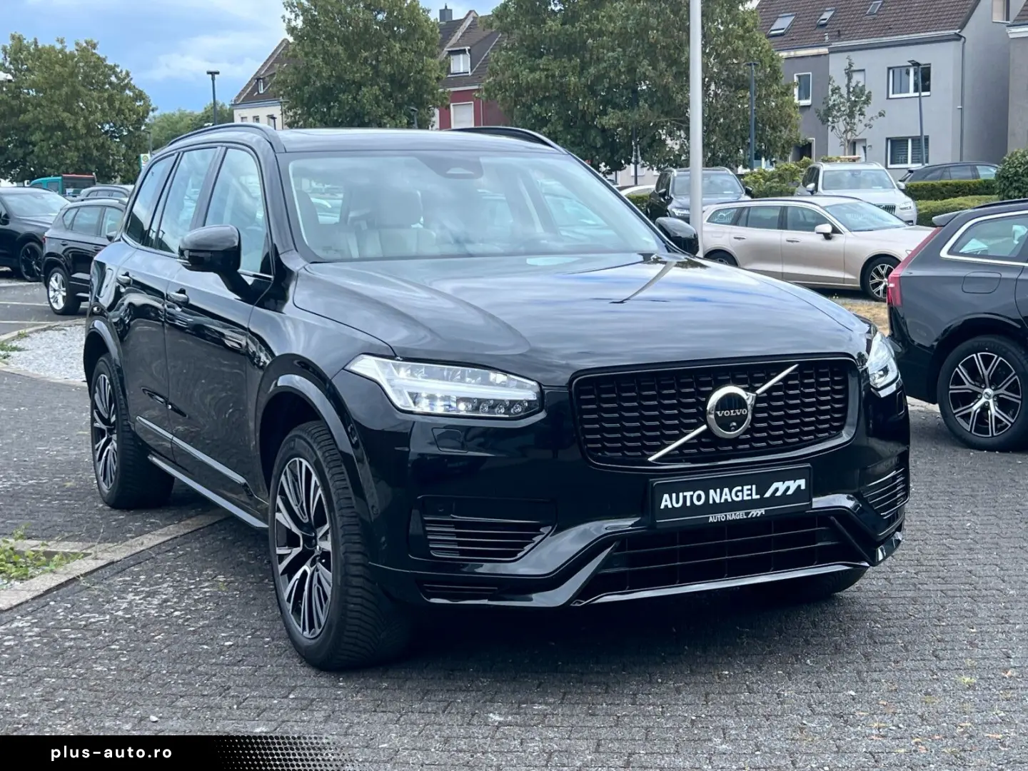 VOLVO XC90 T8 Ultra Dark PANO STANDHEIZUNG LED el.SITZ