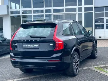 VOLVO XC90 T8 Ultra Dark PANO STANDHEIZUNG LED el.SITZ