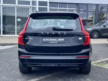 VOLVO XC90 T8 Ultra Dark PANO STANDHEIZUNG LED el.SITZ