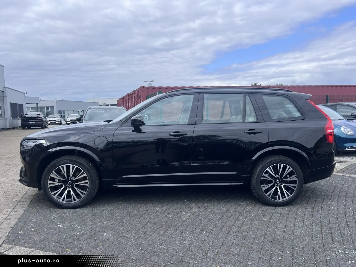 VOLVO XC90 T8 Ultra Dark PANO STANDHEIZUNG LED el.SITZ
