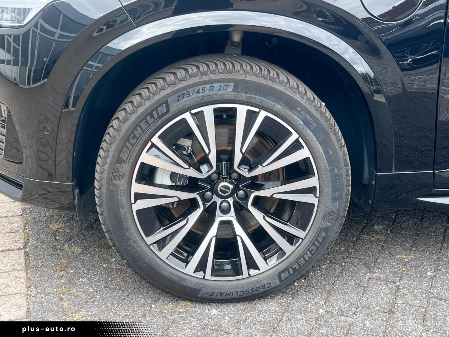VOLVO XC90 T8 Ultra Dark PANO STANDHEIZUNG LED el.SITZ