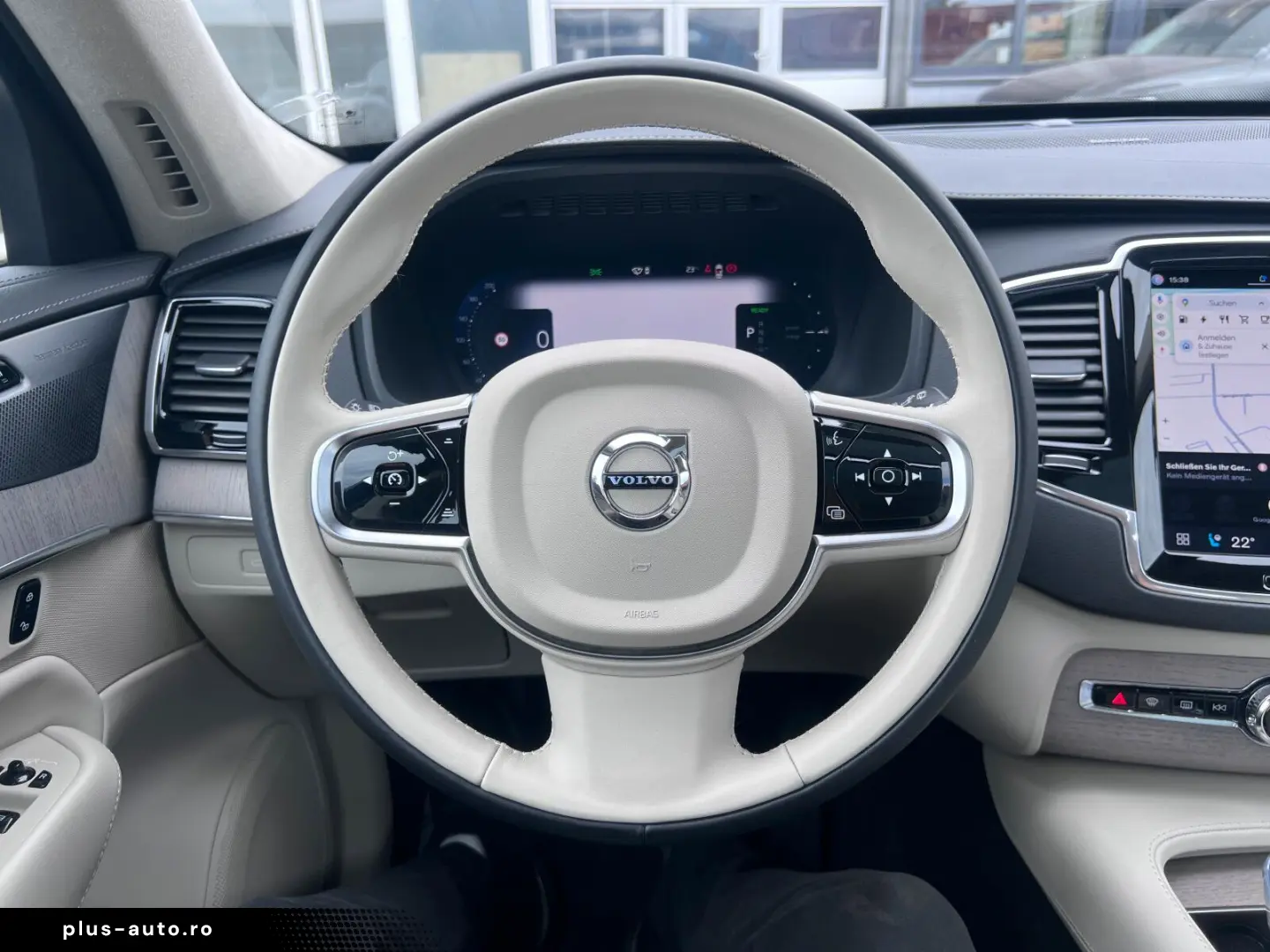 VOLVO XC90 T8 Ultra Dark PANO STANDHEIZUNG LED el.SITZ