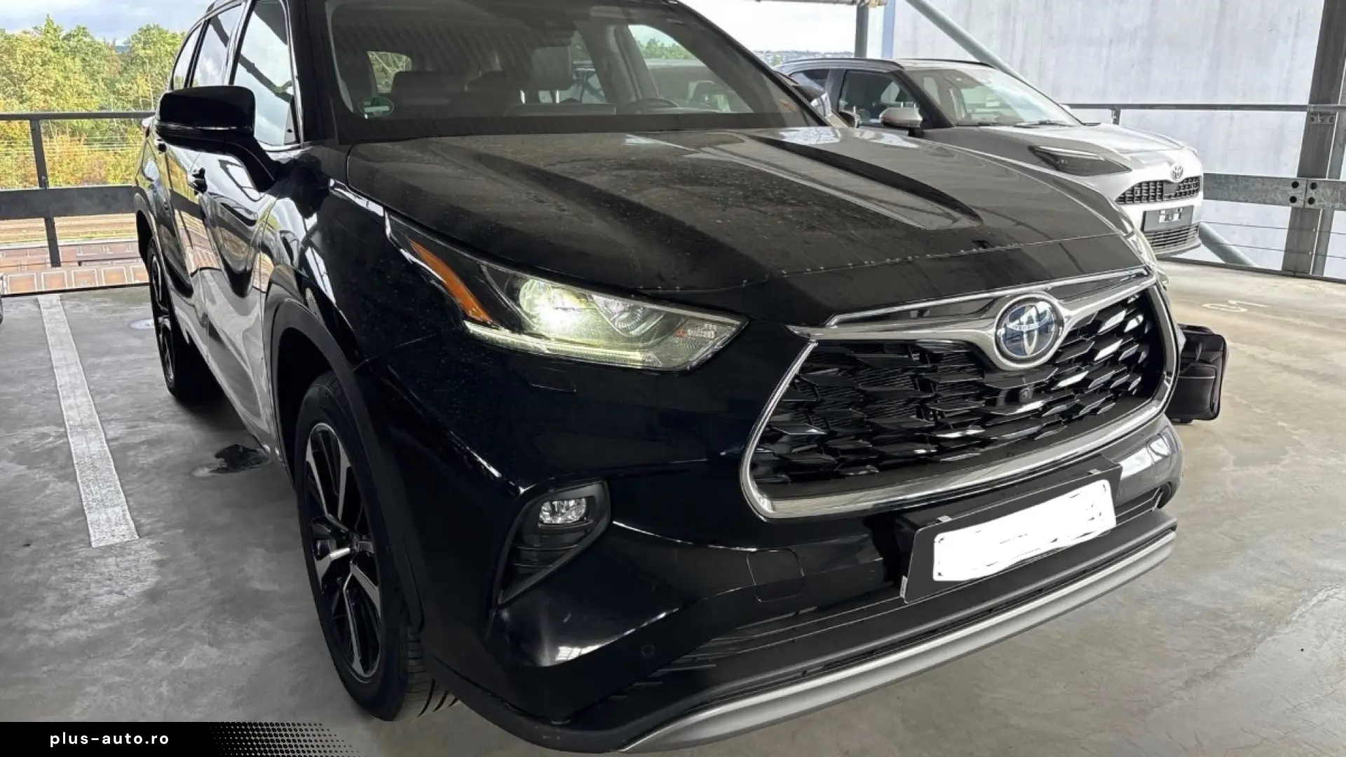 Toyota Highlander 2.5 PlugInHyb Luxury 7L