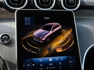 MERCEDES-BENZ GLC 300d 4Matic 3x AMG DIGI-LIGHT AHK …