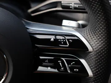 MERCEDES-BENZ GLC 300d 4Matic 3x AMG DIGI-LIGHT AHK …