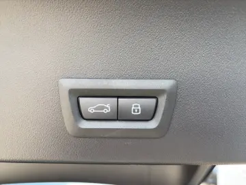 BMW X3 30e xDr MSpo DAProf 360 H&K Keyless