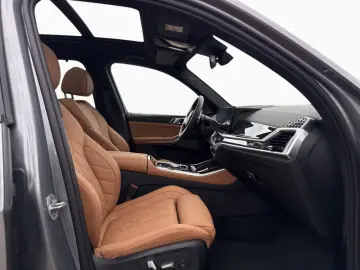 BMW X5 xDr50e M Sport Pro 2-Achs AHK Pano 360  H K