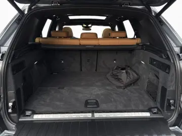BMW X5 xDr50e M Sport Pro 2-Achs AHK Pano 360  H K