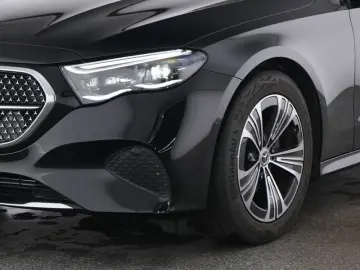 MERCEDES-BENZ E220d 4M Avantgarde 360 Ventilation