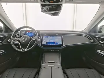MERCEDES-BENZ E220d 4M Avantgarde 360 Ventilation