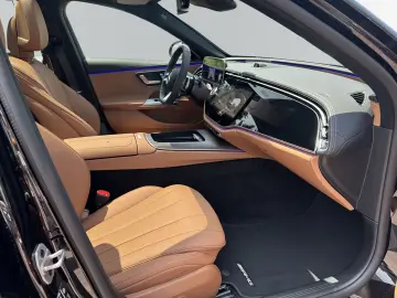 MERCEDES-BENZ E 300 e AMG Premium Plus  Pano  Superscreen