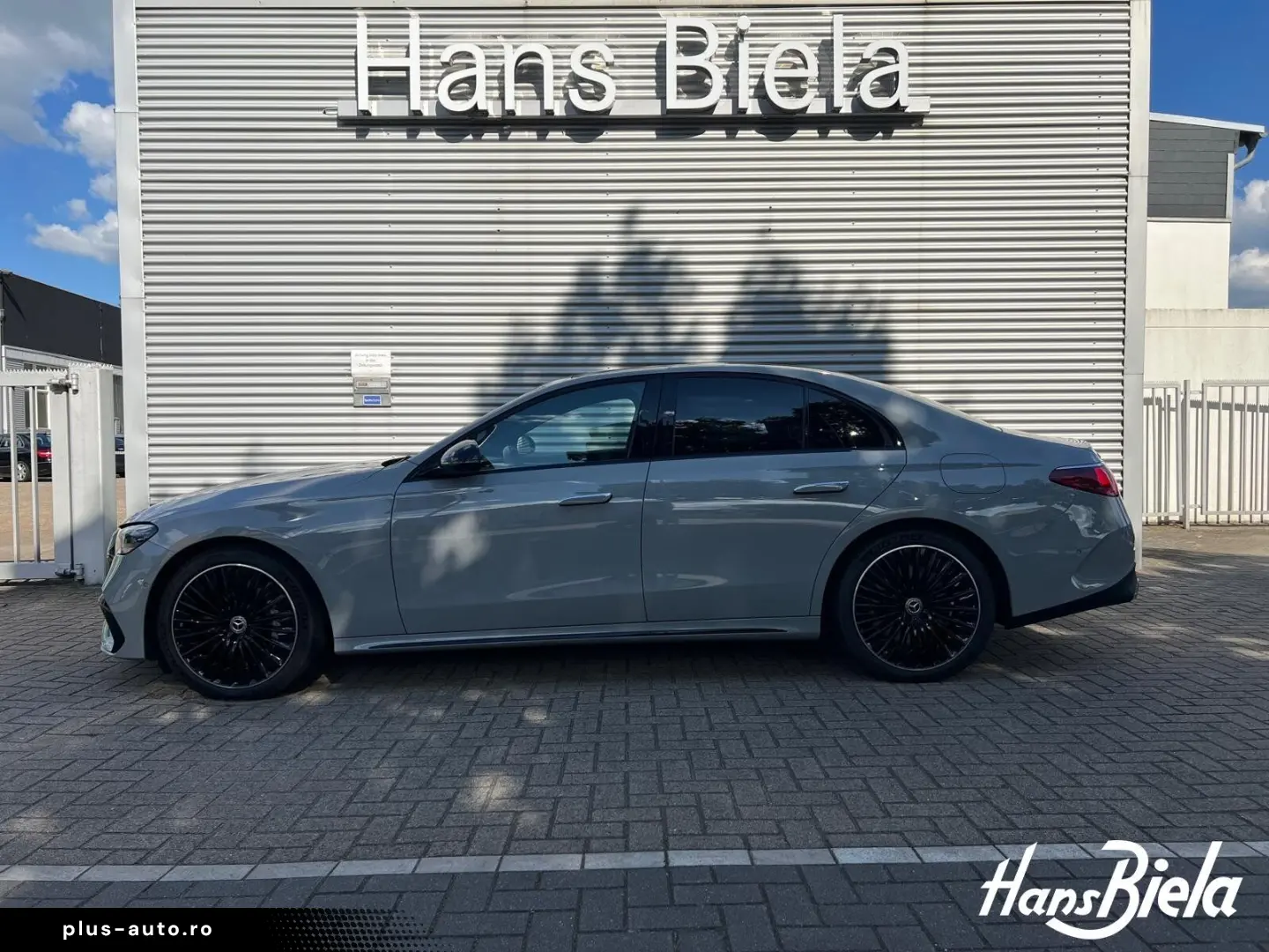 MERCEDES-BENZ E-Class 2025 — imagine 4