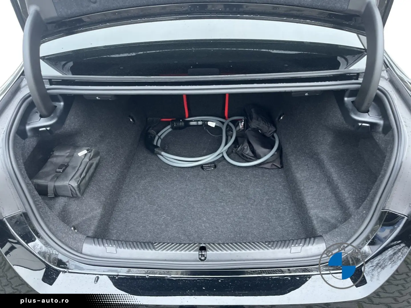 BMW M5 Limousine 20  21  Pano AHK Driver´s Pack B&W