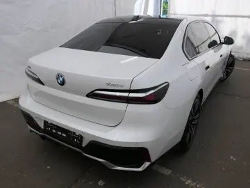 BMW 740d xDrive M Sport Pano-Sky Autobahnas. St-Hzg
