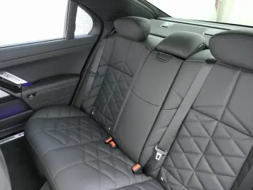 BMW 740d xDrive M Sport Pano-Sky Autobahnas. St-Hzg