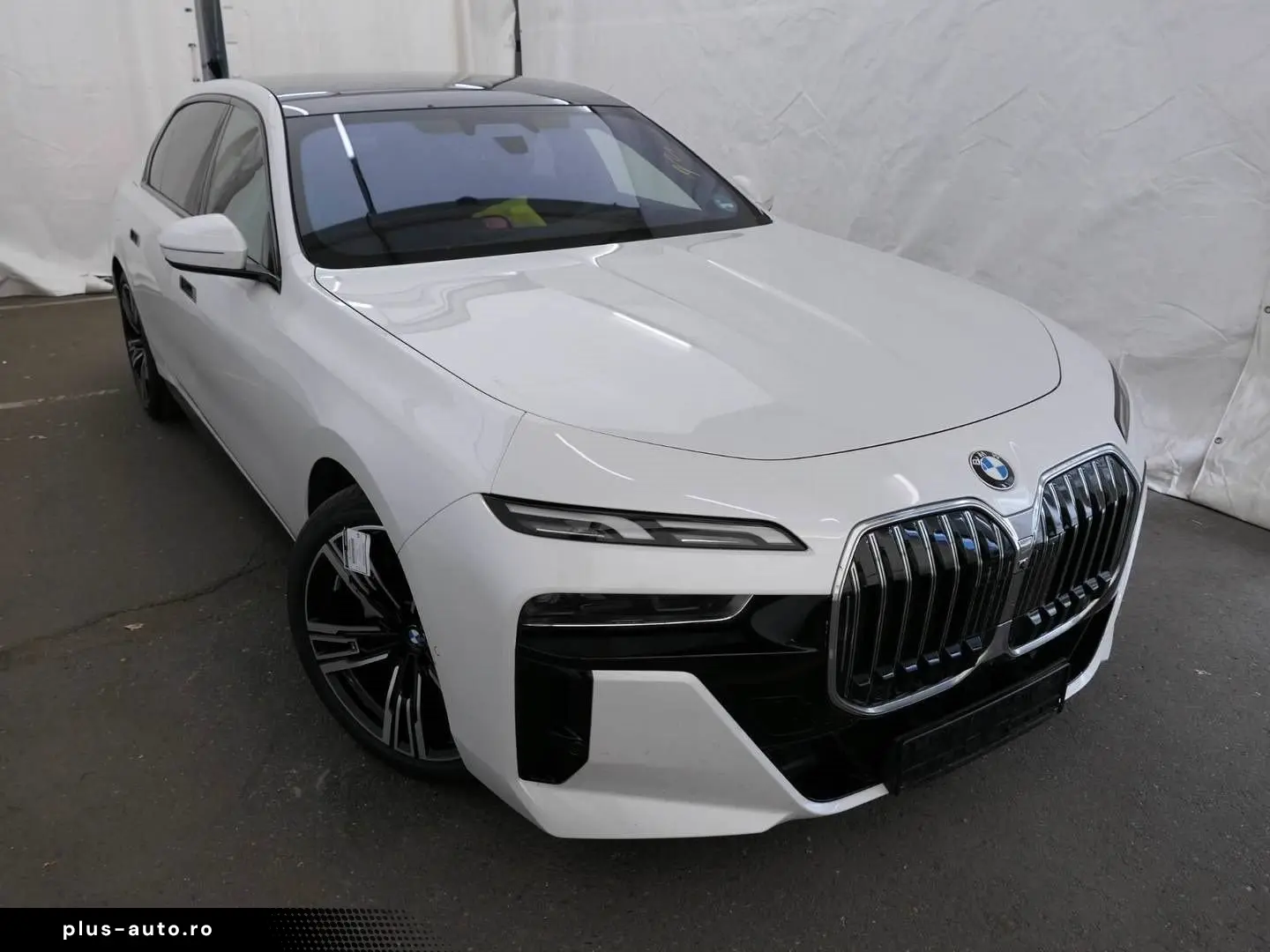 BMW 740d xDrive M Sport Pano-Sky Autobahnas. St-Hzg
