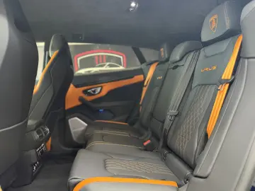 Lamborghini Urus S Massage Ventil SoftClose 360 B&O
