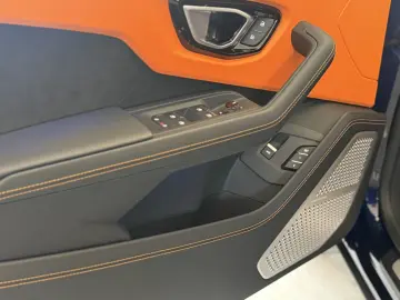 Lamborghini Urus S Massage Ventil SoftClose 360 B&O