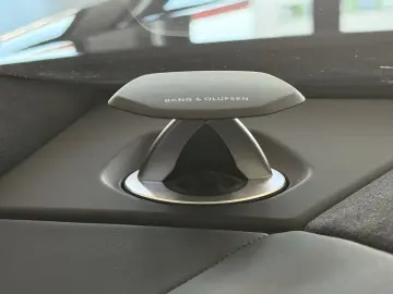 Lamborghini Urus S Massage Ventil SoftClose 360 B&O