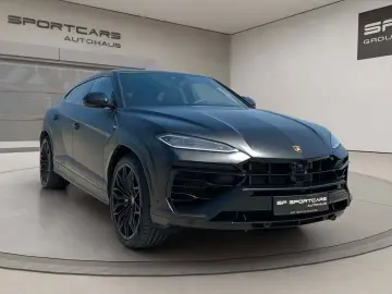 LAMBORGHINI Urus SE Massage B&O