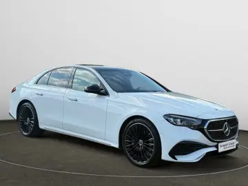 MERCEDES E 200 AMG  Pano Superscreen Burm4D Leder 360 20