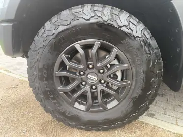 FORD Raptor e-4WD Doppelkabine