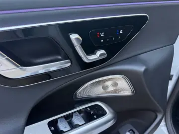 MERCEDES E 220 d AMG Distro Pano SUPER Night Keyless 360