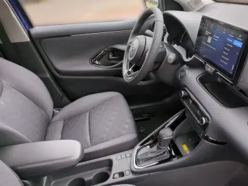TOYOTA Yaris Hybrid 1.5 116 PS 5-trig Team D SHZ