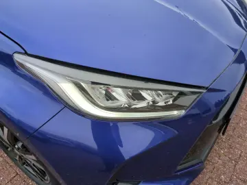 TOYOTA Yaris Hybrid 1.5 116 PS 5-trig Team D SHZ