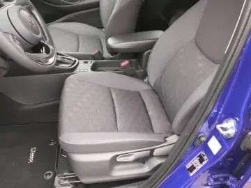 TOYOTA Yaris Hybrid 1.5 116 PS 5-trig Team D SHZ