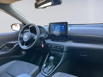 TOYOTA Yaris 1.5 Hybrid Comfort Klimaautom. Kamera ACC