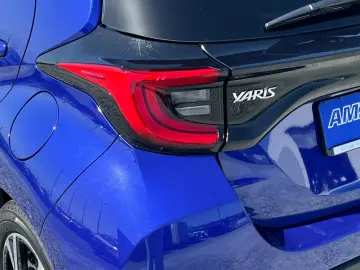 TOYOTA Yaris 1.5 Hybrid Comfort Klimaautom. Kamera ACC
