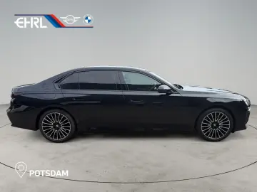 BMW 750e xDrive M Sportpaket Pro   AHK 360  STANDHZ