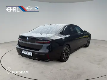 BMW 750e xDrive M Sportpaket Pro   AHK 360  STANDHZ