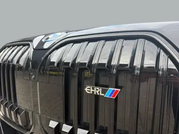 BMW 750e xDrive M Sportpaket Pro   AHK 360  STANDHZ