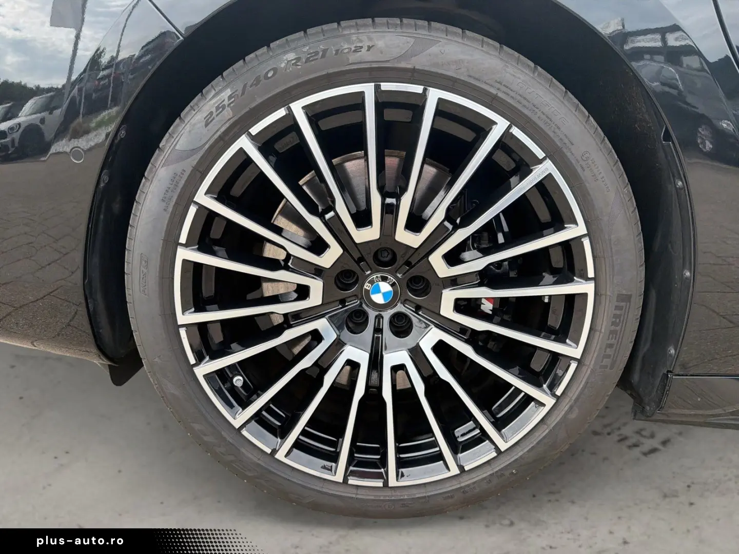 BMW 750e xDrive M Sportpaket Pro   AHK 360  STANDHZ