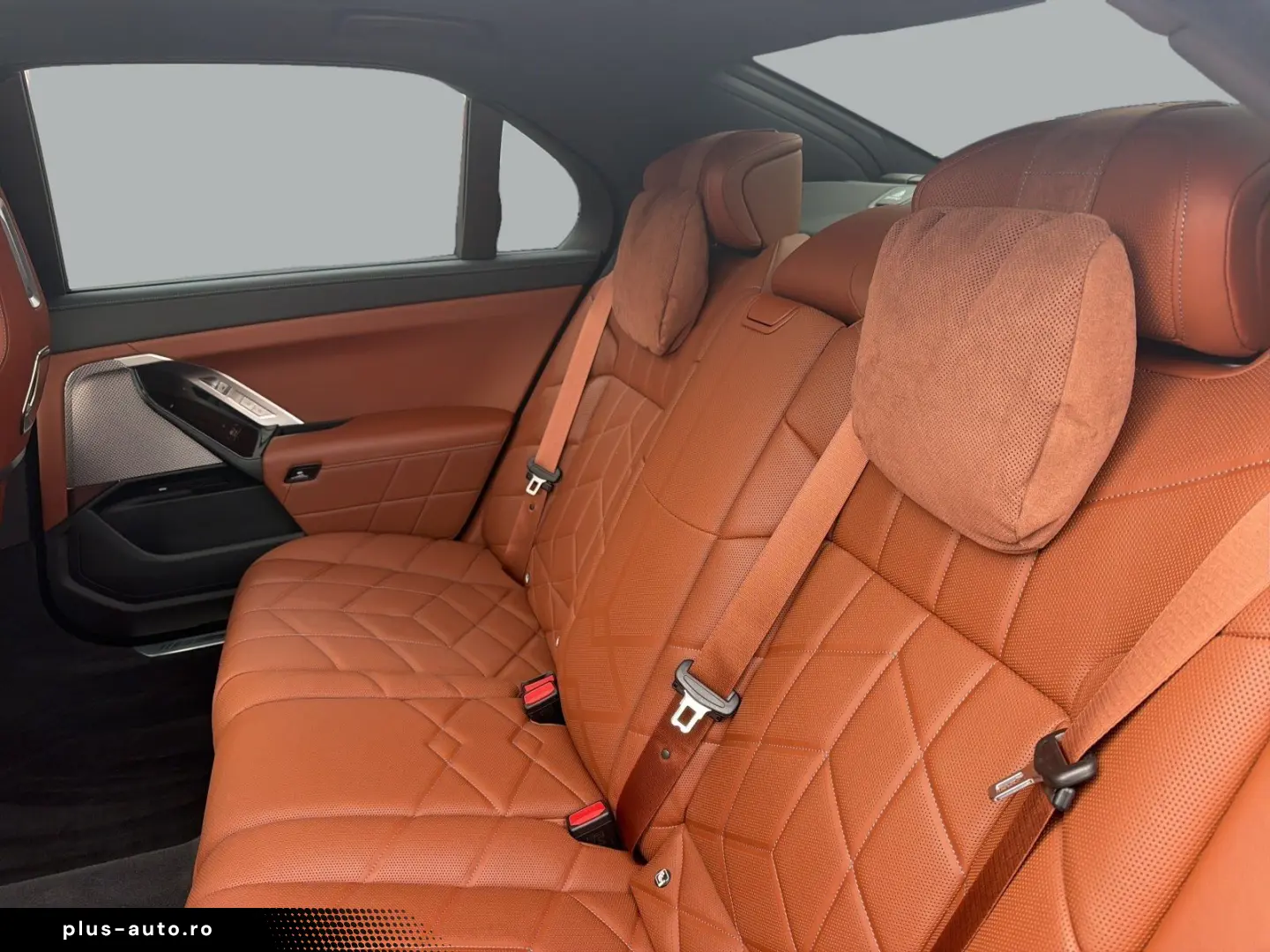 BMW 750e xDrive M Sportpaket Pro   AHK 360  STANDHZ