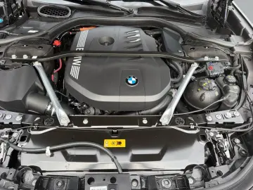 BMW 750e xDrive M Sportpaket Pro   AHK 360  STANDHZ