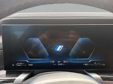 BMW 750e xDrive M Sportpaket Pro   AHK 360  STANDHZ