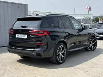BMW X5 xDr30d MSport SkyLounge DisplayKey Ventilation 360
