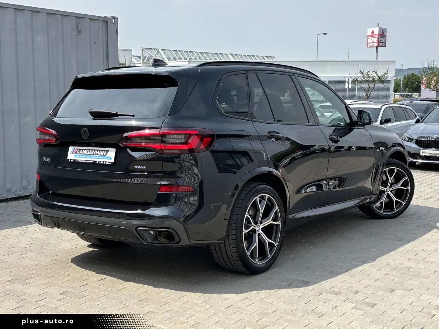 BMW X5 xDr30d MSport SkyLounge DisplayKey Ventilation 360