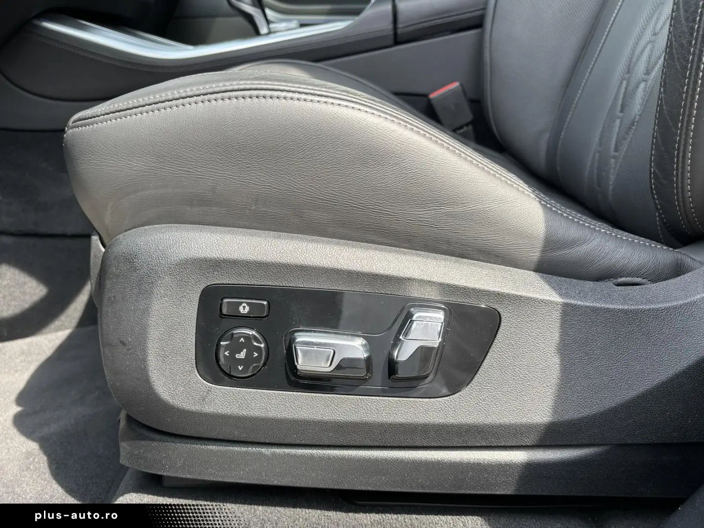 BMW X5 xDr30d MSport SkyLounge DisplayKey Ventilation 360