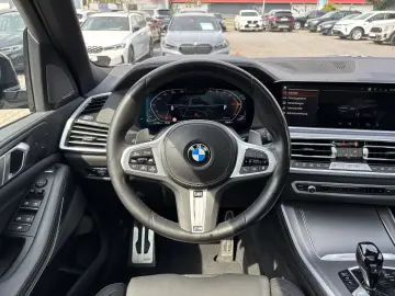 BMW X5 xDr30d MSport SkyLounge DisplayKey Ventilation 360