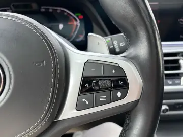 BMW X5 xDr30d MSport SkyLounge DisplayKey Ventilation 360