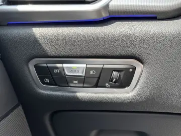 BMW X5 xDr30d MSport SkyLounge DisplayKey Ventilation 360