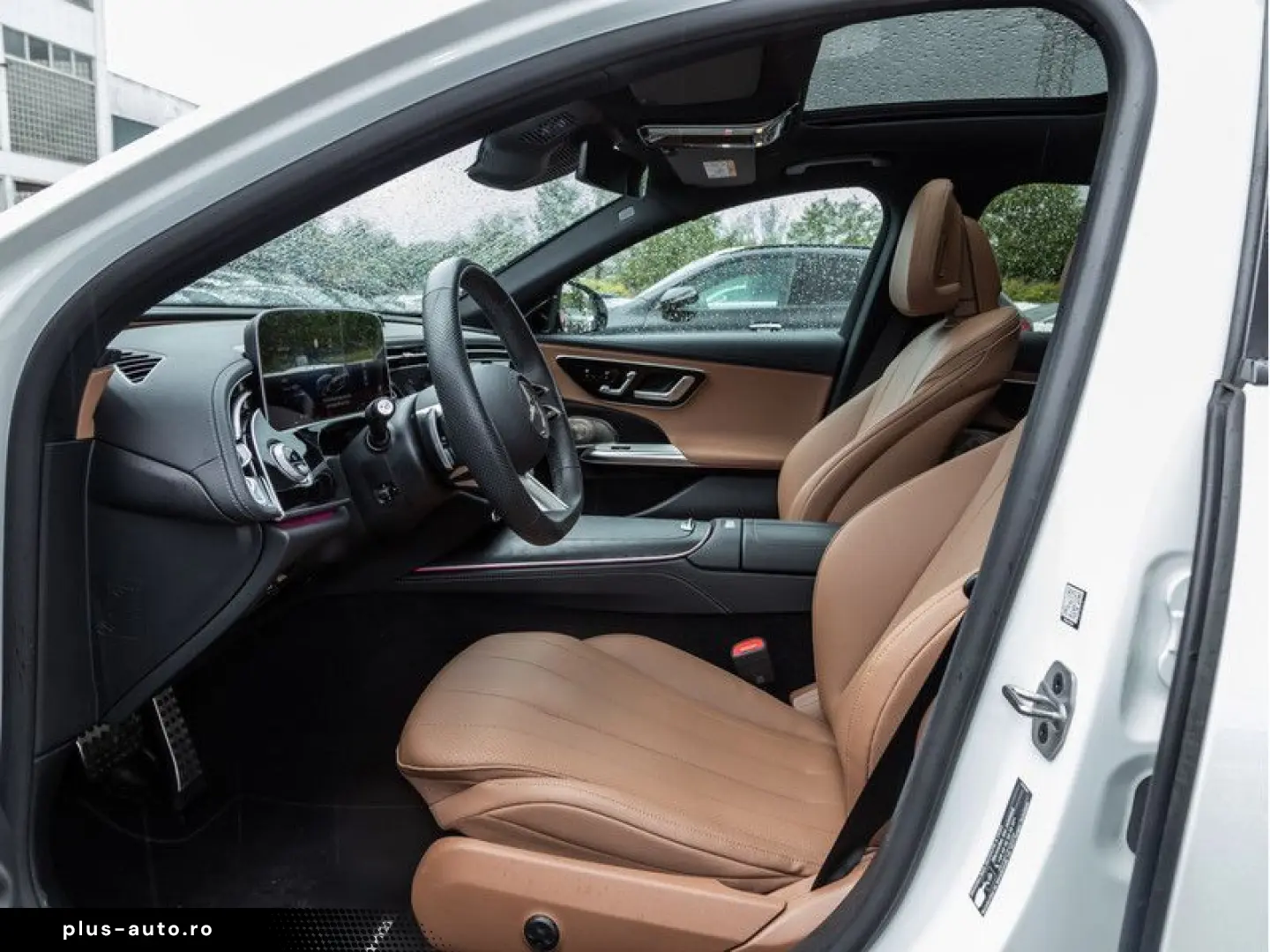 MERCEDES-BENZ E 220 d 4M AMG-Sport Super Pano Burm Sitzklima