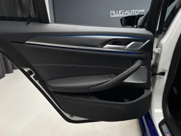 BMW 545e xDrive M-Sport Pack 360Camera Trapa