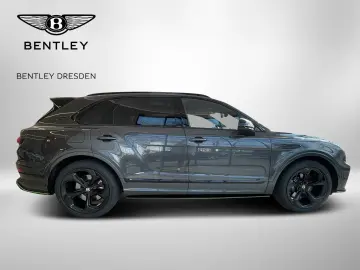 BENTLEY Bentayga V8 Black Edition - DemoCar