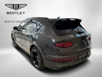 BENTLEY Bentayga V8 Black Edition - DemoCar