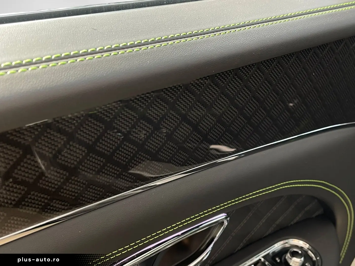 BENTLEY Bentayga V8 Black Edition - DemoCar